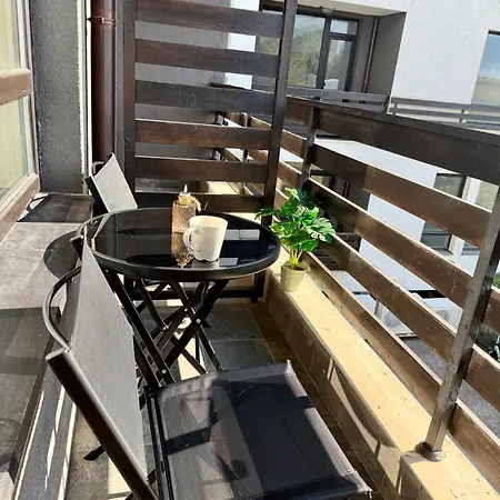 Pirin Heaven Cozy Mountain Home- & Pool-bansko Apartman *