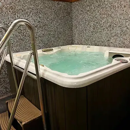 Apartman Pirin Heaven Cozy Mountain Home- & Pool-bansko *